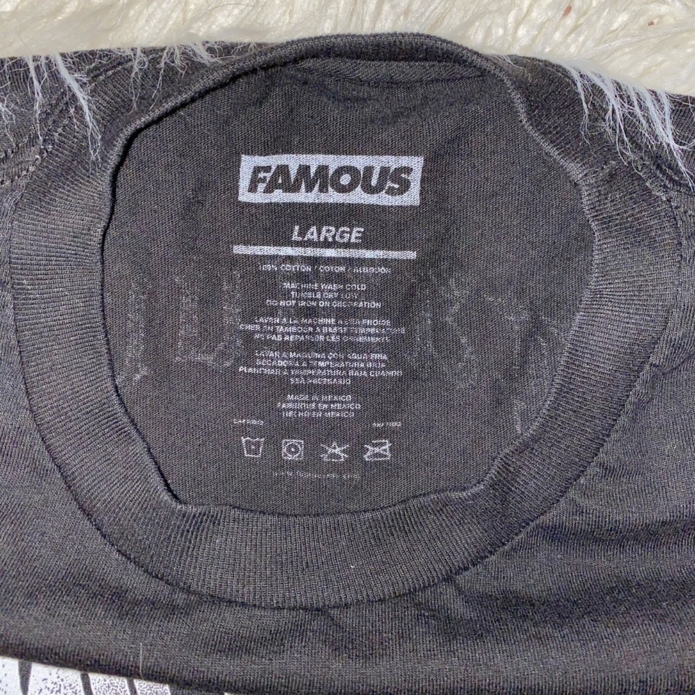 FAMOUS Tshirt - Picture 3 of 3